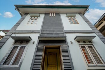 de jewellery guesthouse by arba