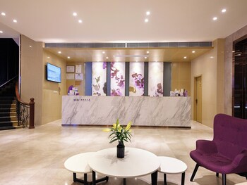 lavande international hotel guangzhou convention and exhibition center nanzhou metro station branch free deliver service to guangzhou baiyun international airport and free shuttle bus to canton fair complex during canton fair period