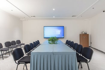 mant international hotel ancient whampoa anchorage scenic spot canton fair complex branch
