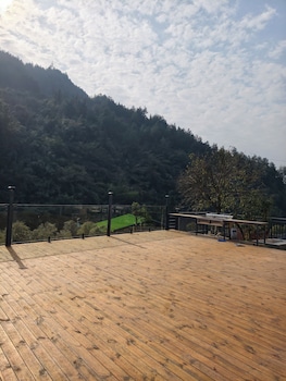 zhangjiajie zhiguiju