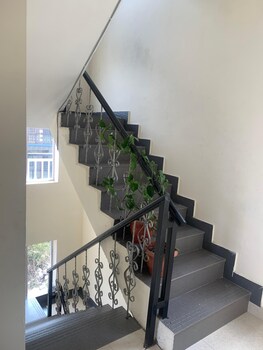 Hotel Maitri,,2 star