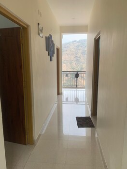 Hotel Maitri,,2 star