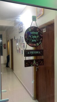 Hotel Maitri,,2 star