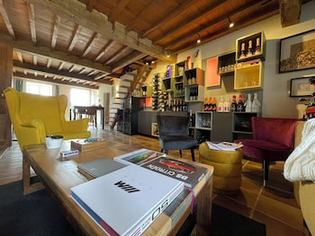 Maison Longue,,0 star