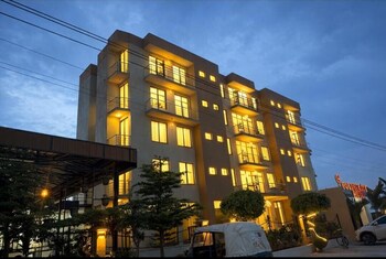 Golden Gate Hotel,,3 star