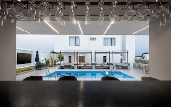 the palms classic hotel