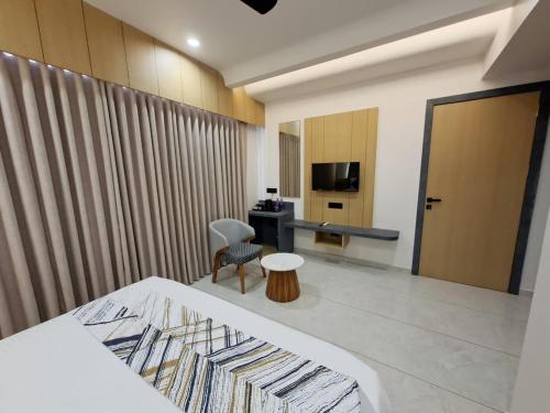 white panda hotels shree radhe