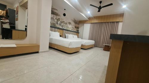white panda hotels shree radhe