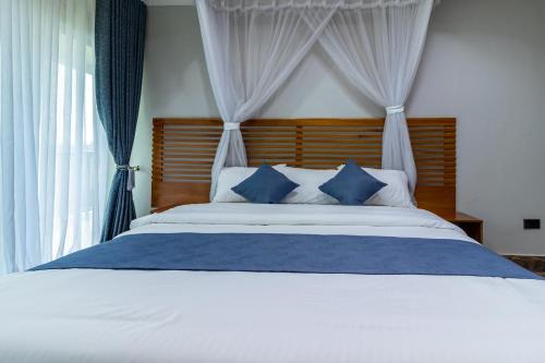 valley bloom hotel kyanja