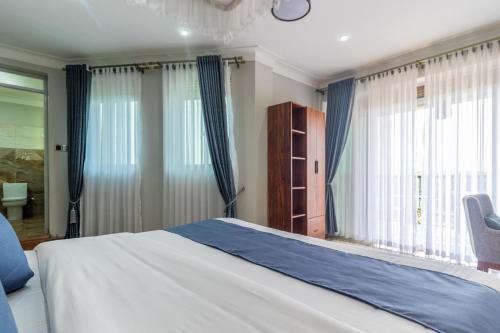 valley bloom hotel kyanja