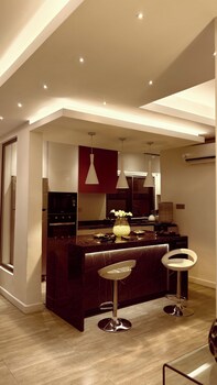 peravi residence