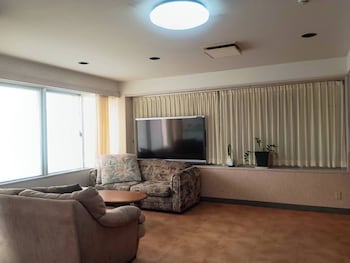 Hotelsumi,,2 star