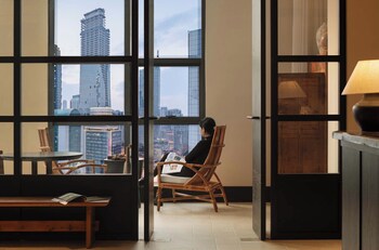 Joyee Sky City Hotel Chongqing-Jiefangbei,,4 star