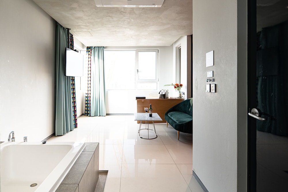hotel the designers hongdae