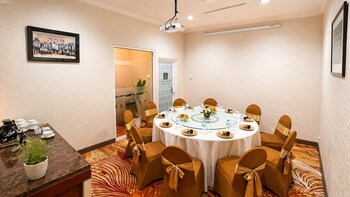 grand wahid hotel