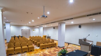 grand wahid hotel