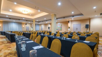 grand wahid hotel