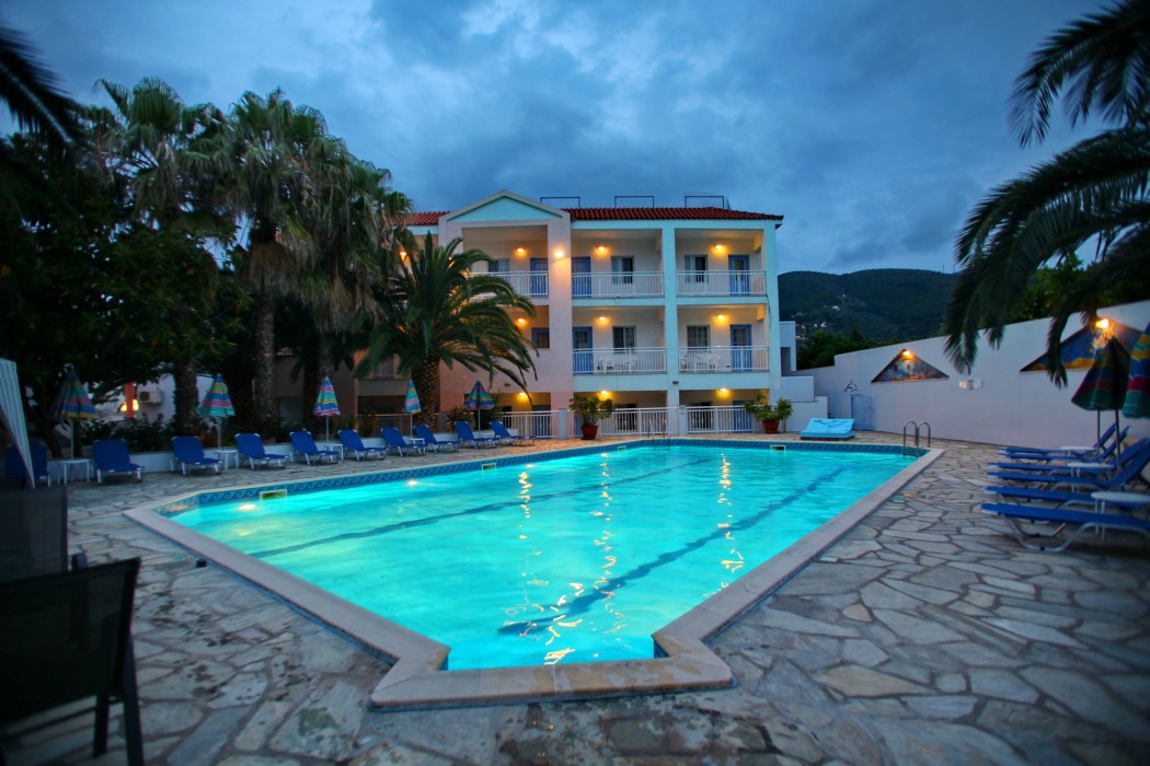 dolphin hotel