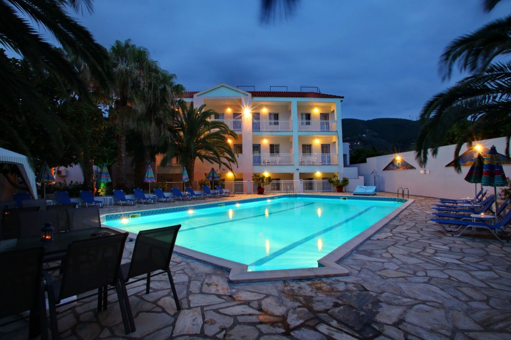 dolphin hotel