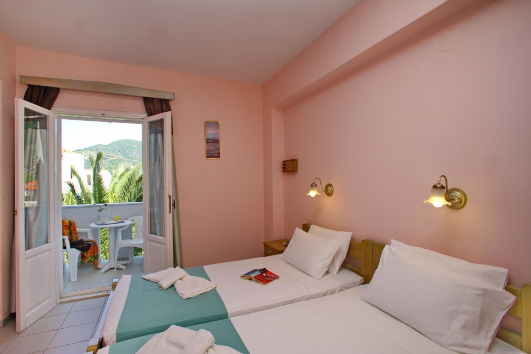 dolphin hotel