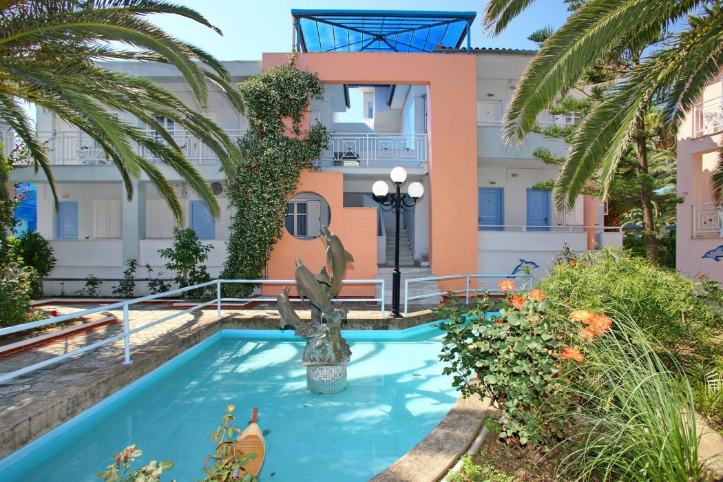 dolphin hotel