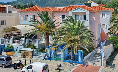 dolphin hotel