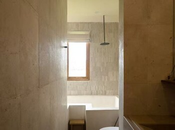 Koo Villa,,3 star