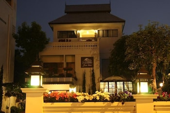 rachamankha flora house