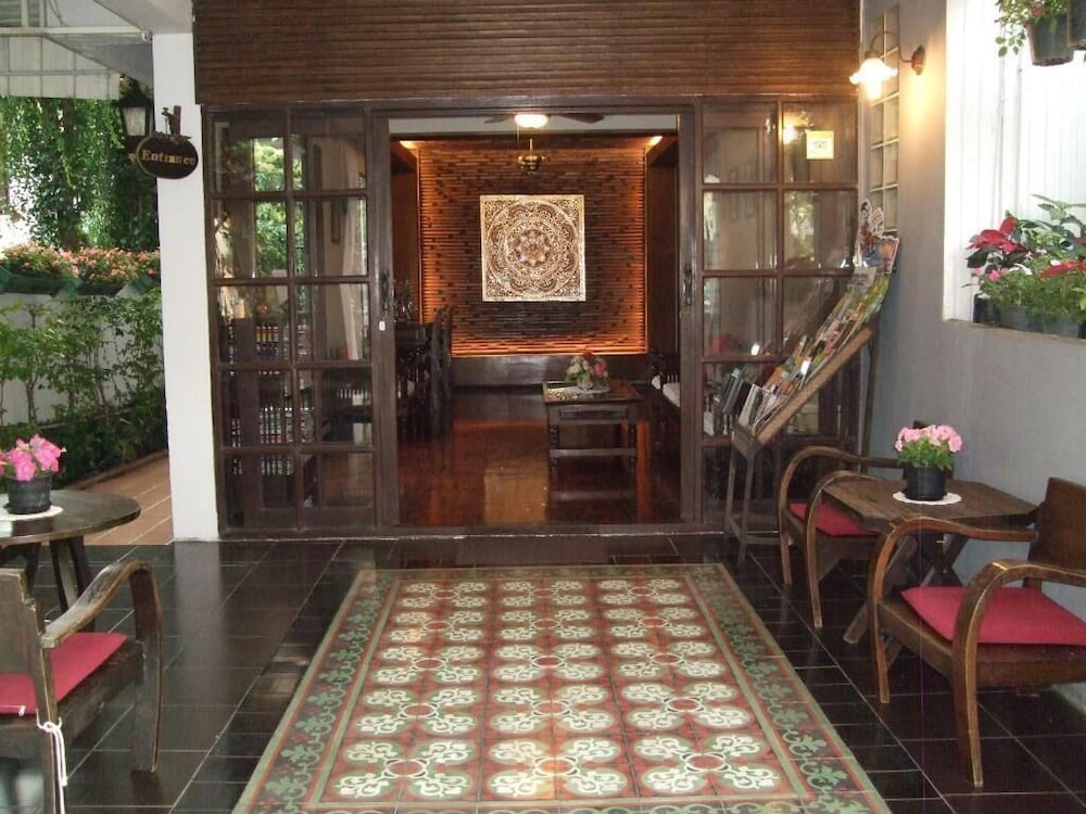 rachamankha flora house