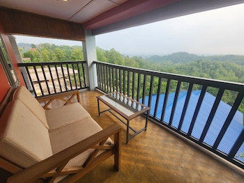 labah tong hill resort bandarban