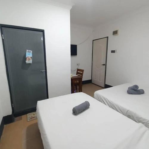 confidence motel