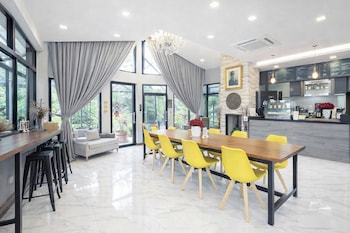 rayong valley resort