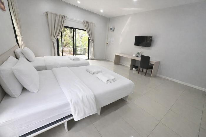 rayong valley resort