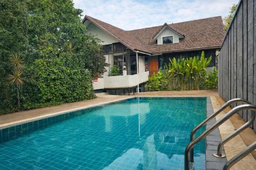 rayong valley resort