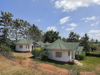 sarovima 7s resort