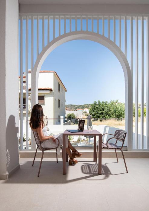 fos luxury suites