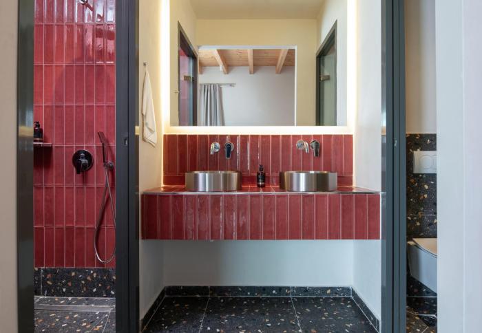 fos luxury suites