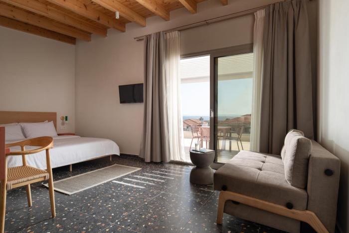 fos luxury suites