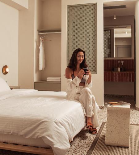 fos luxury suites