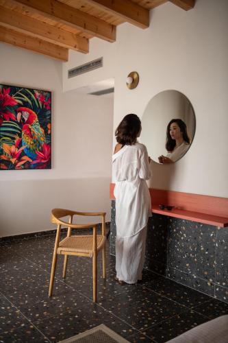 fos luxury suites