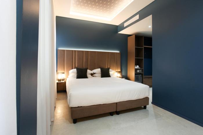 therooms by thefloor collection