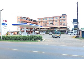 dillons highway motel