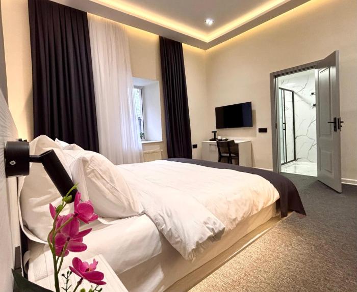 jm central boutique hotel