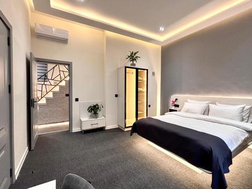 jm central boutique hotel