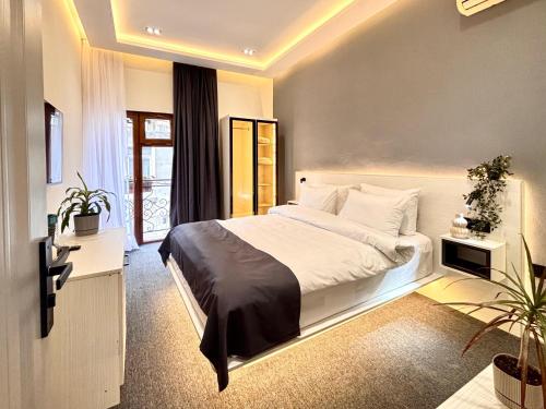 jm central boutique hotel