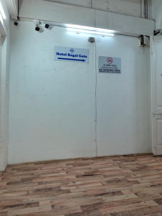hotel regal gate