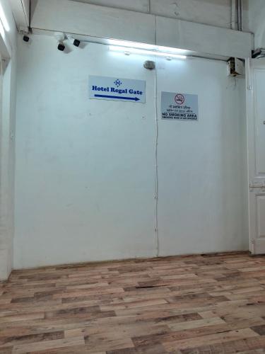 hotel regal gate