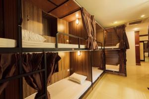brown bean hotel 2 9 street