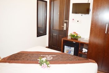 brown bean hotel 2 9 street