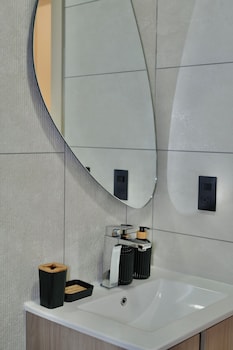Cielo Residences By Nomad-In,,4 star